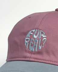 Fur Real – 刺繍キャップ